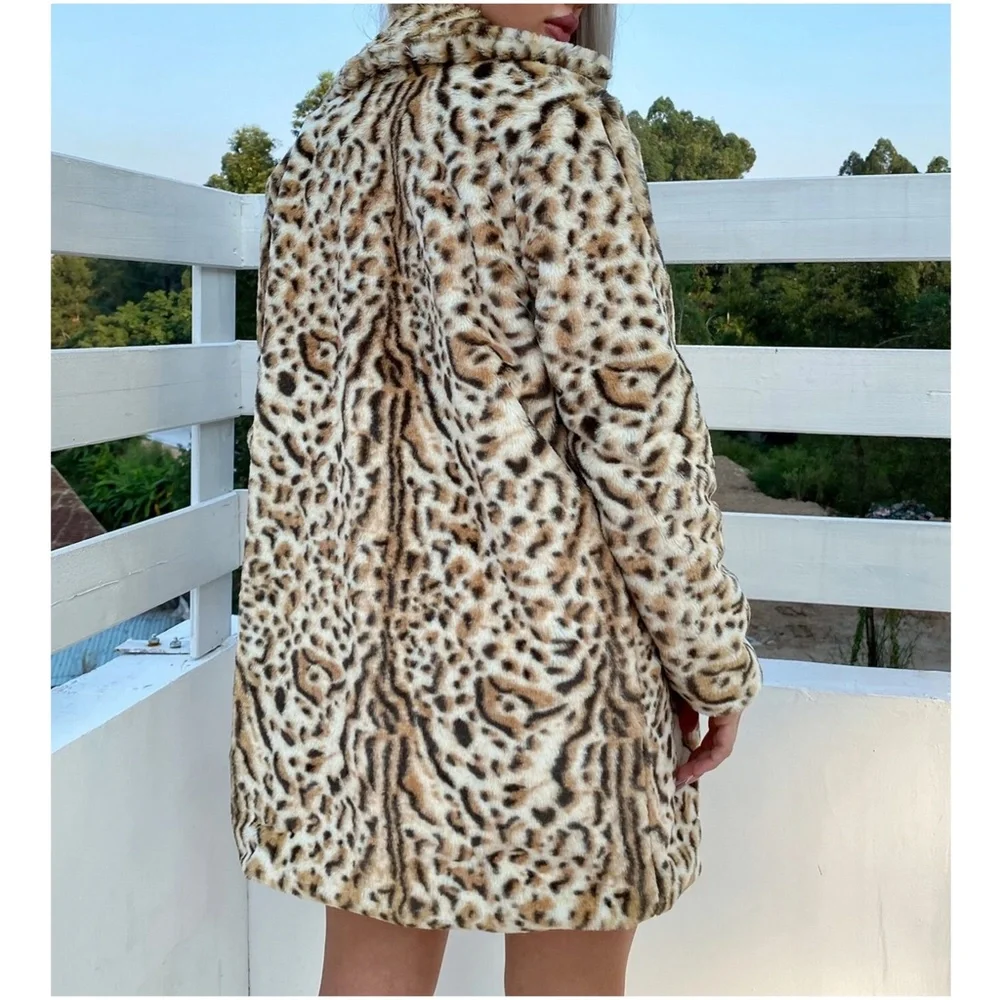 Cozy Vegan Fur Leopard Print Jacket Coat - Picture 2 of 6